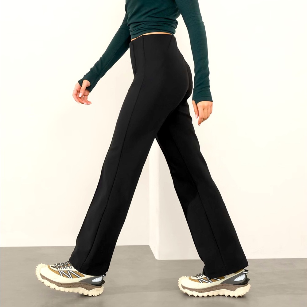 ATHLETA Glacier Boot Cut Pants SZ 10